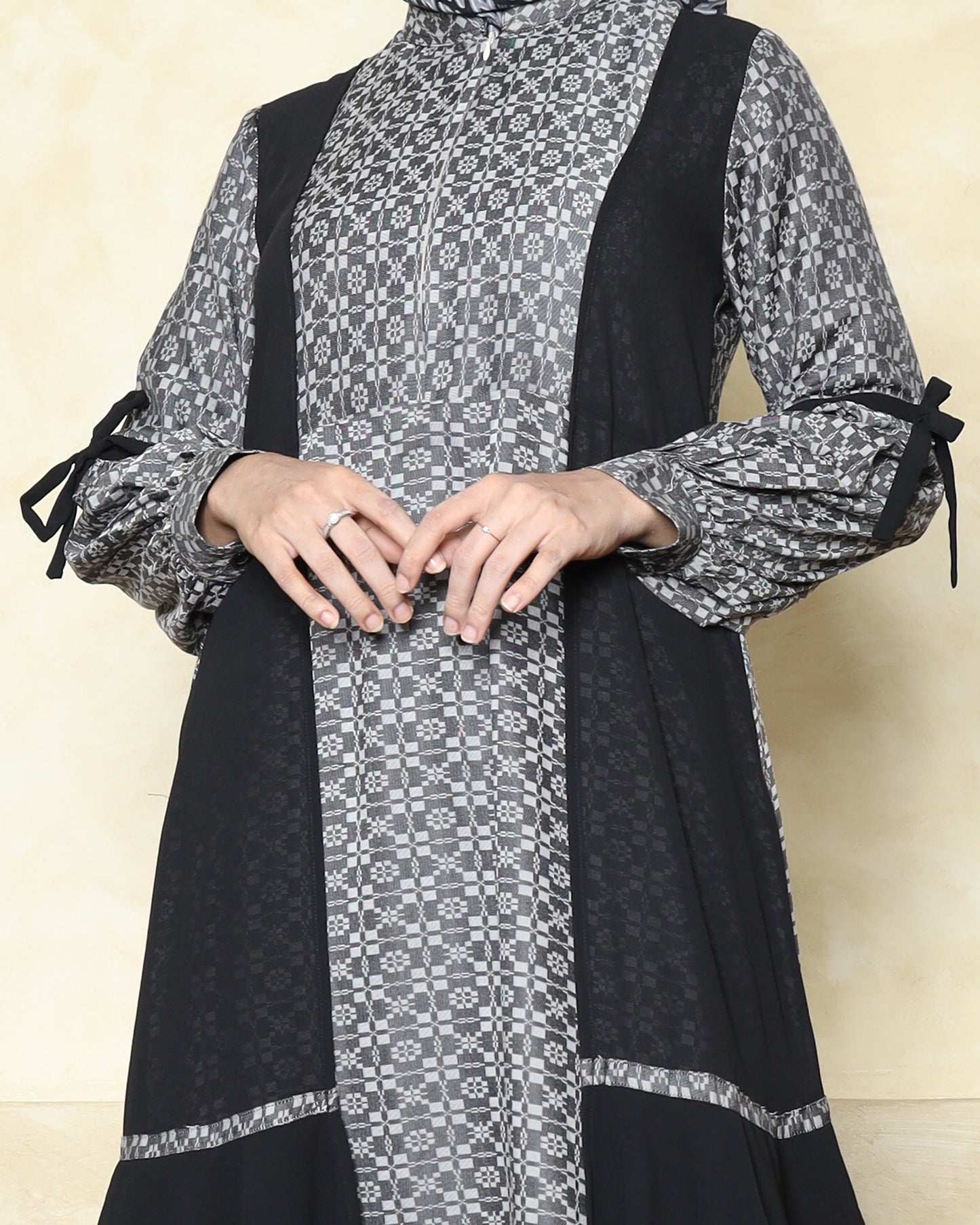 Aurel Charcoal Gamis Dewasa