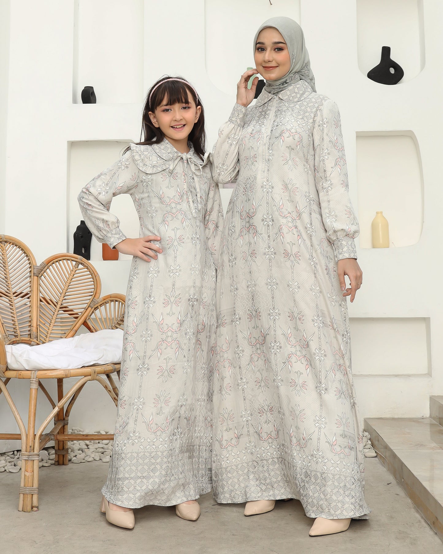 Sikka Nude Family Set