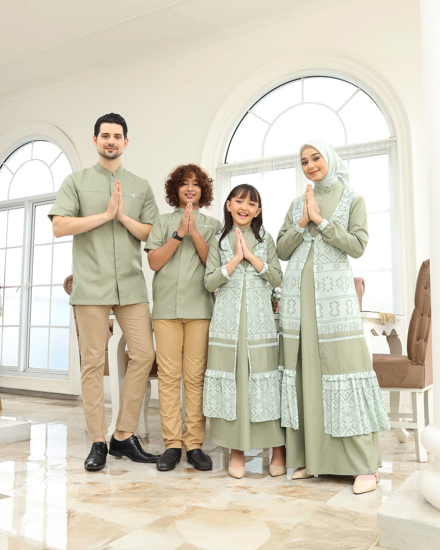 Etnic Sage Family Set