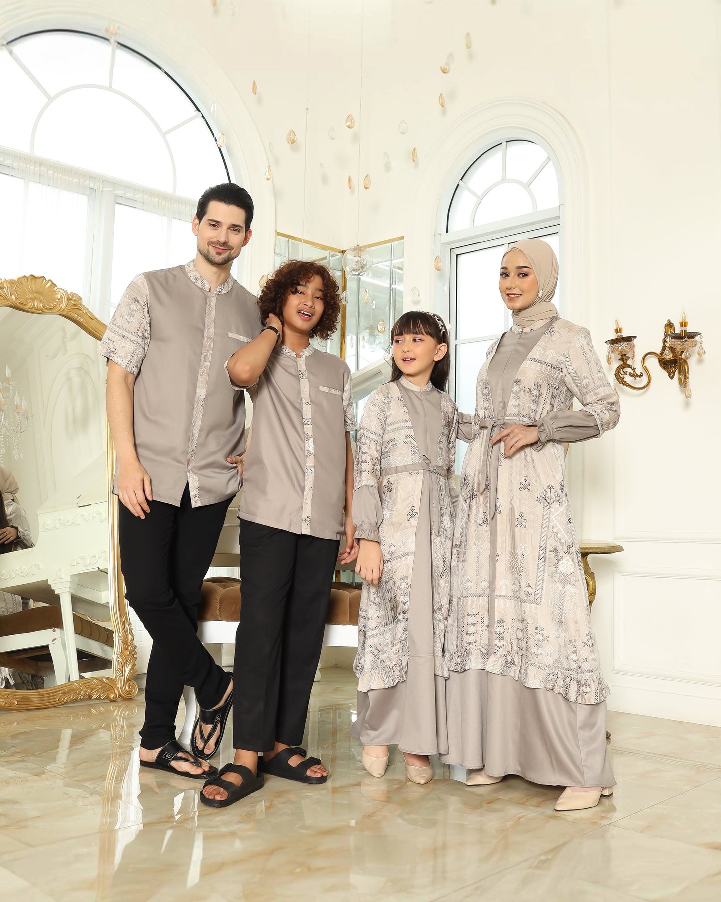 Yasmine Mocca Family Set