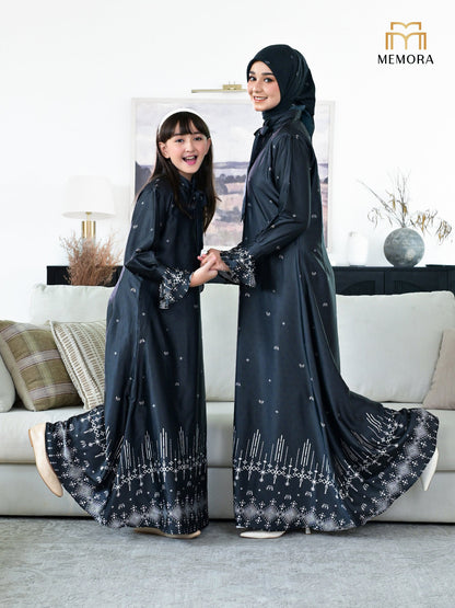 Qurrota Royal Black Family Set